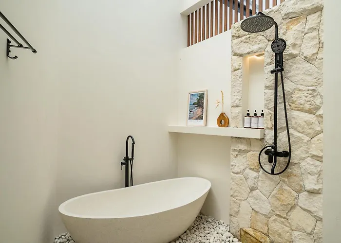 La Tropical Uluwatu, Bingin Villa Uluwatu (Bali)