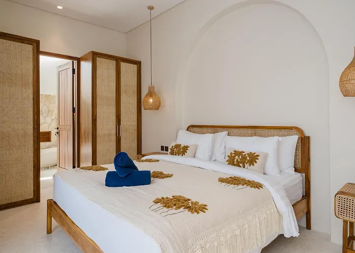 Villa La Tropical Uluwatu, Bingin *