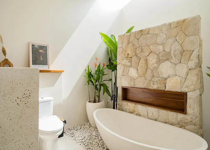 La Tropical Uluwatu, Bingin Villa Uluwatu (Bali)